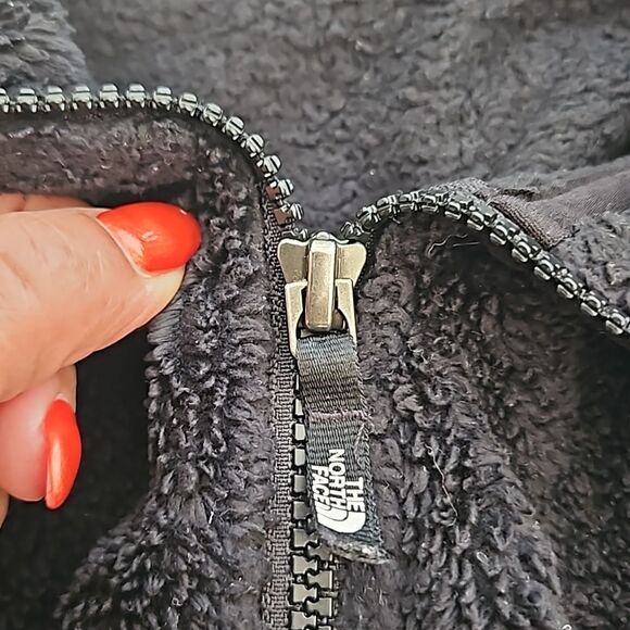 The North Face & Zara Girl's Bundle Fleece Zip-Up & Hoodie Sweater Jacket 7/8 - Picture 6 of 16